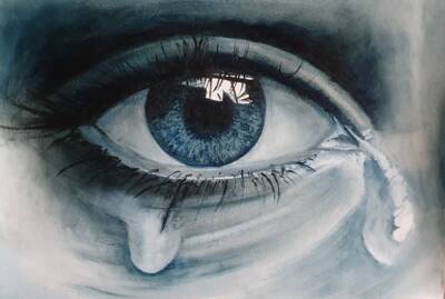 Teardrop by Dora Keleti
