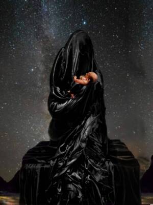 La Grande Madre by Domenico Zullo